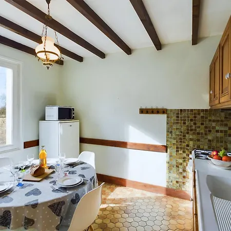 Charmante Maison Avec Jardin Pour 4,