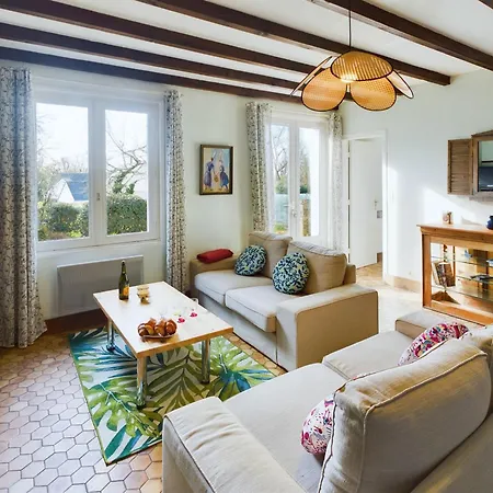 Charmante Maison Avec Jardin Pour 4, *