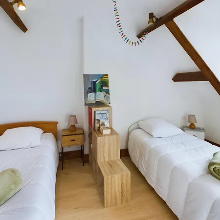 Charmante Maison Avec Jardin Pour 4, Penmarc'h