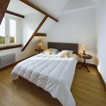 Charmante Maison Avec Jardin Pour 4, *